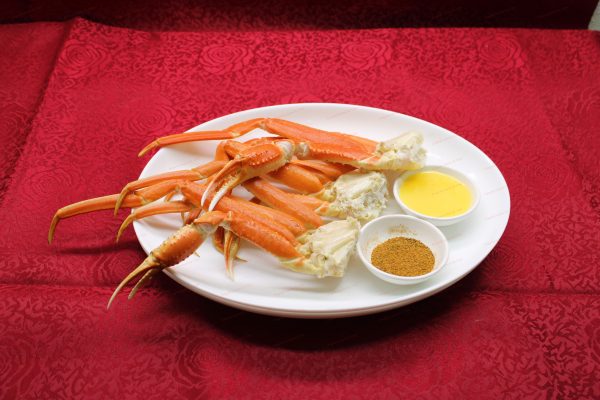 D~16 。Alaskan snow crab legs (1.2~1.5 lb)<br>雪蟹腿