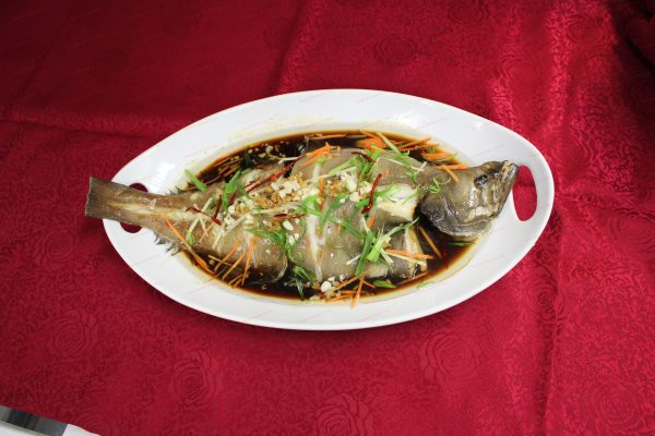 D～11 Steamed fish, ( Over 18 inches $49.99) (L $59.00/24 inches)<br>清蒸全鱼