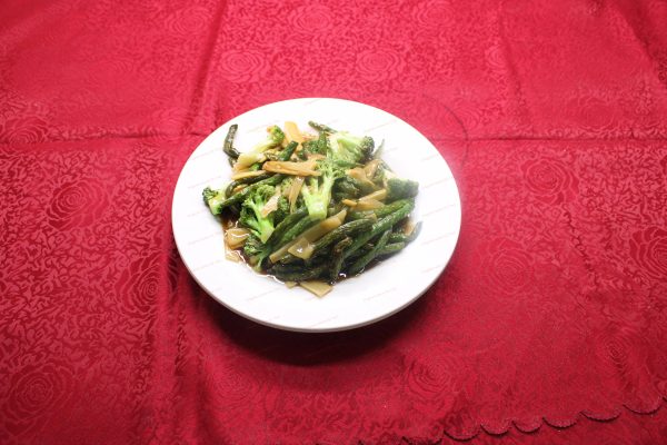 J~2. Stir-Fried Vegetables <br> 炒三素