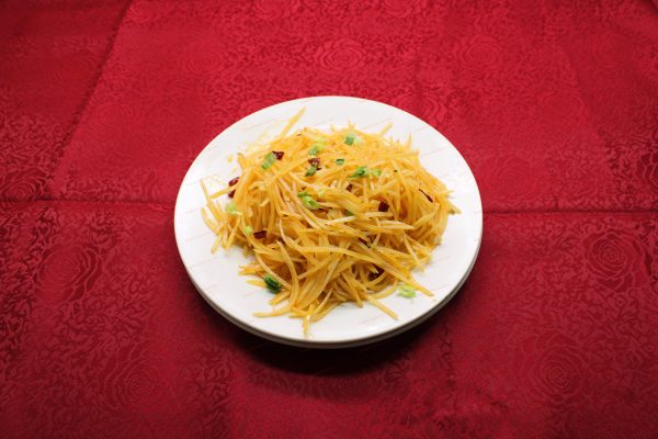 J~12. Spicy fried shredded potatoes<br>辣炒土豆丝