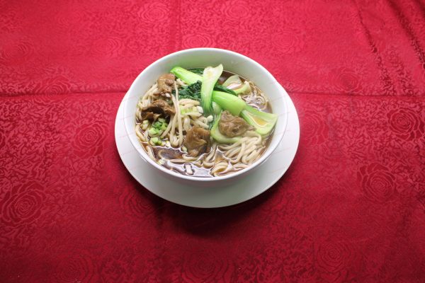 L-12. Beef Noodles Soup  Hand-rolled (Optional spicy) 手擀牛肉面 (自选辣)